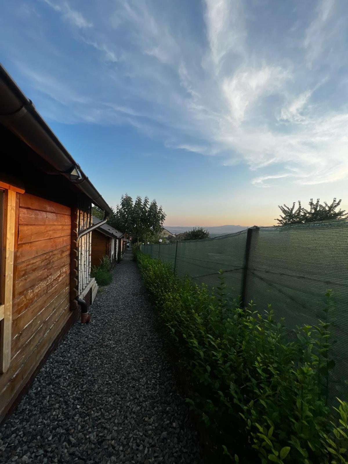 Zenyt Home Turda Extérieur photo